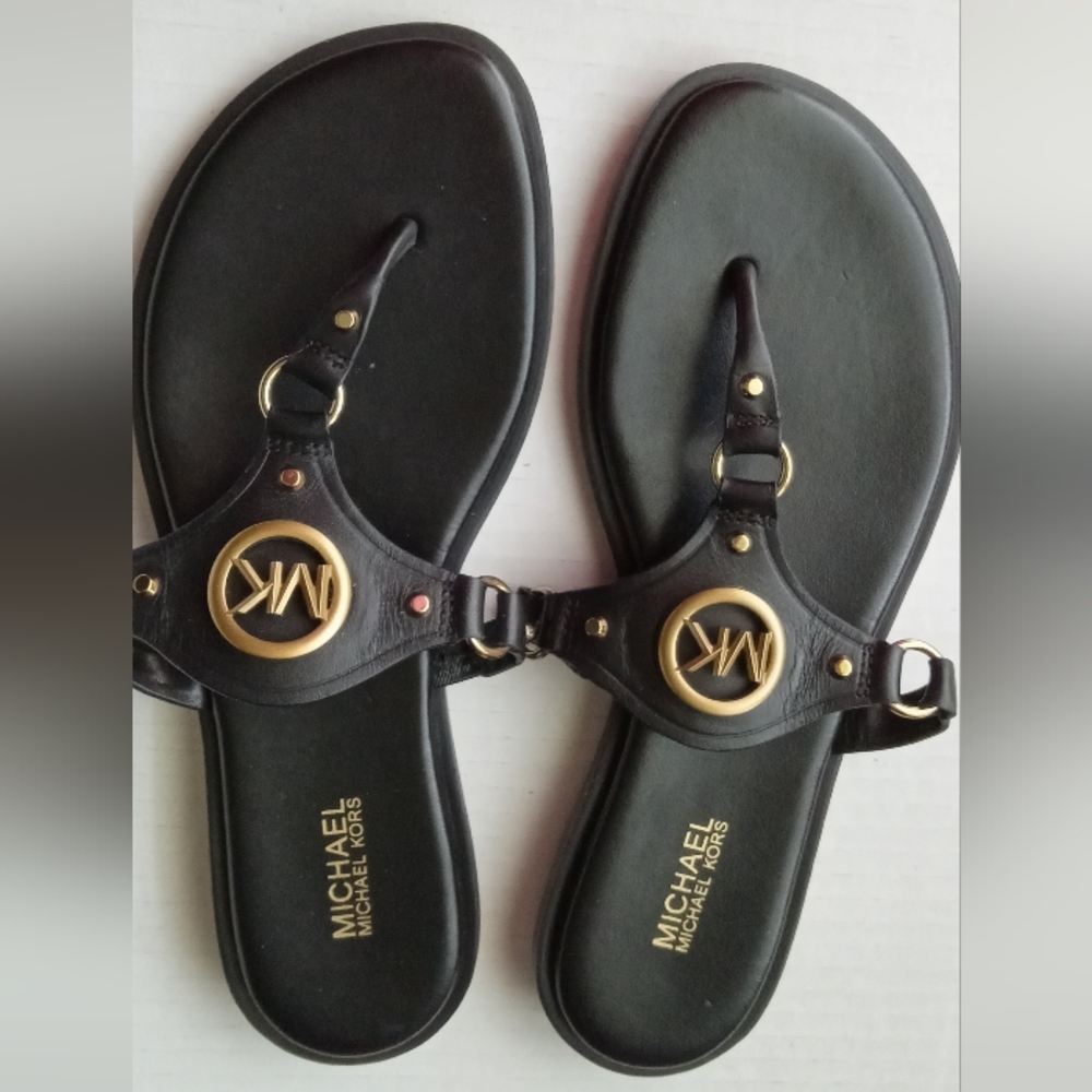 🩷💚🆕⚜️Michael Kors⚜️🩷💚Conway Womens Black Gold Sandal Leather Slip On Sz 6.5